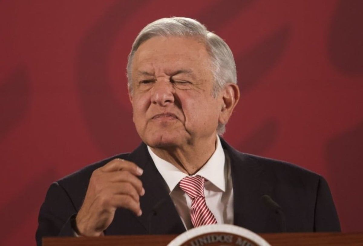AMLO reconoce falta de medicamentos en México