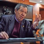 En Colombia dejan que haya fiestas pero intentan detener la misa dominical