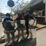Dan a Luis Alvarado Alonzo la Medalla “Oswaldo Baqueiro López” 2020