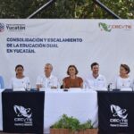 Mauricio Vila sigue como el gobernador mejor evaluado del país