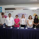 Entregan apoyos municipales a madres y padres solteros de Kanasín