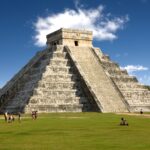 el-castillo--148592462-59a70345685fbe001067598e